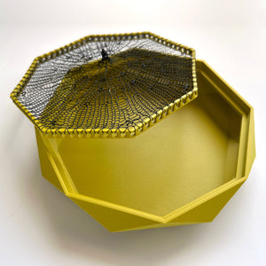 Polygon Large bowl with a lid, home accent