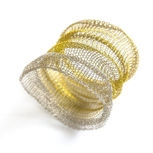 Ripple Cuff Bracelet wire crochet pattern