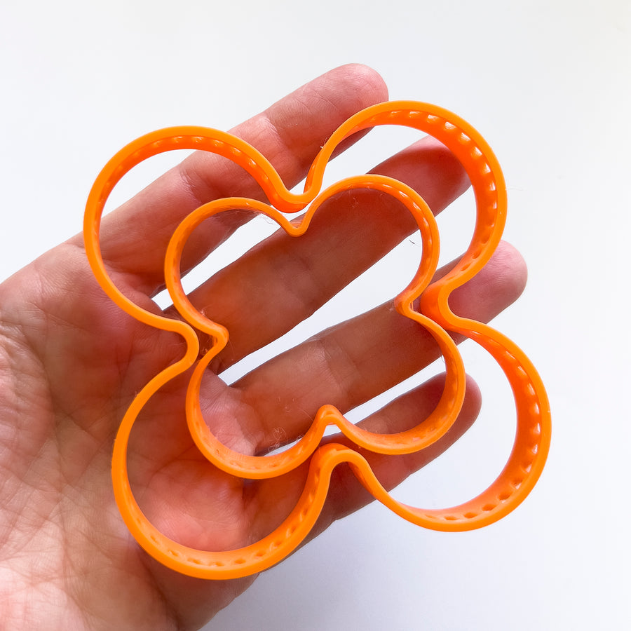 L Flower-Shaped Crochet Loom Tool: Unlock Your Creative Potential and Craft Unique and Eye-Catching Wire Jewelry- YoolaDesign