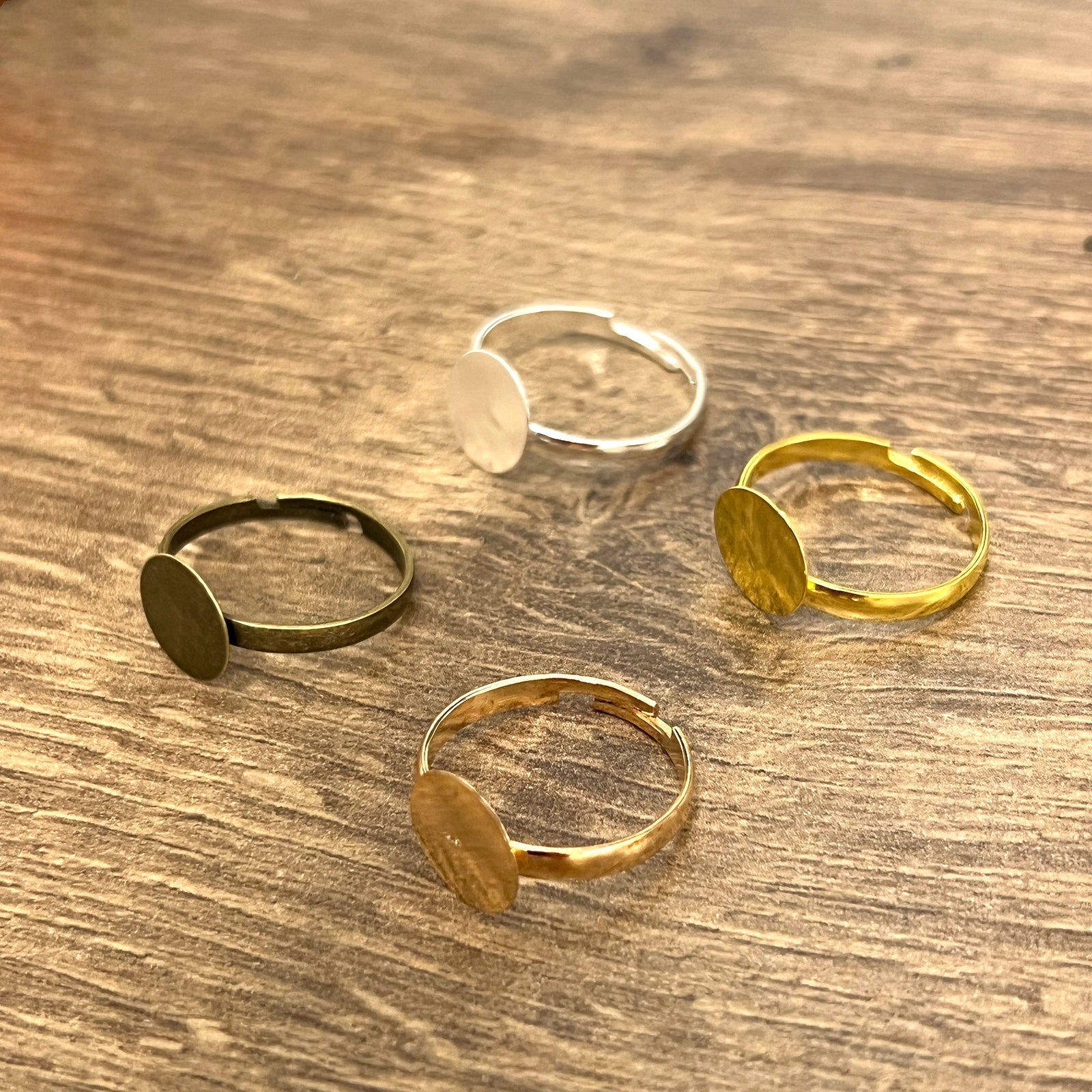 Anelli vuoti per il modello dell'anello di perle in pizzo - Gioielli all'uncinetto con filo metallico