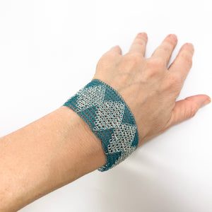 Color Pattern Class - wire crochet Polca Dots and more