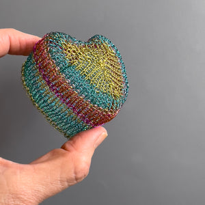 Heart shaped box with a lid, Wire Crochet pattern, Yooladesign