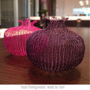 Crochet a decorative wire pomegranate - Learn to with wire home decor