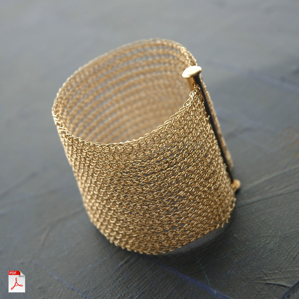 How to crochet a Cuff Bracelet , PDF pattern - Yooladesign