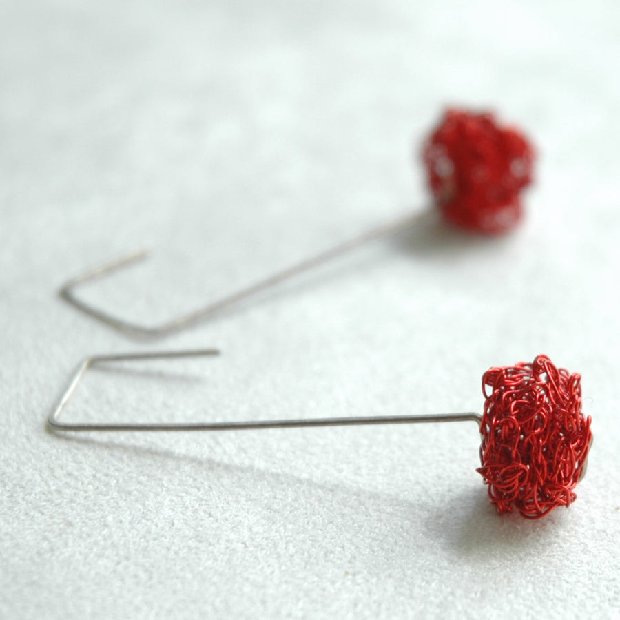 Cube RED earrings - Wire Crochet Earrings - Modern Jewelry - Geometric Earrings - Urban Fashion - Yooladesign