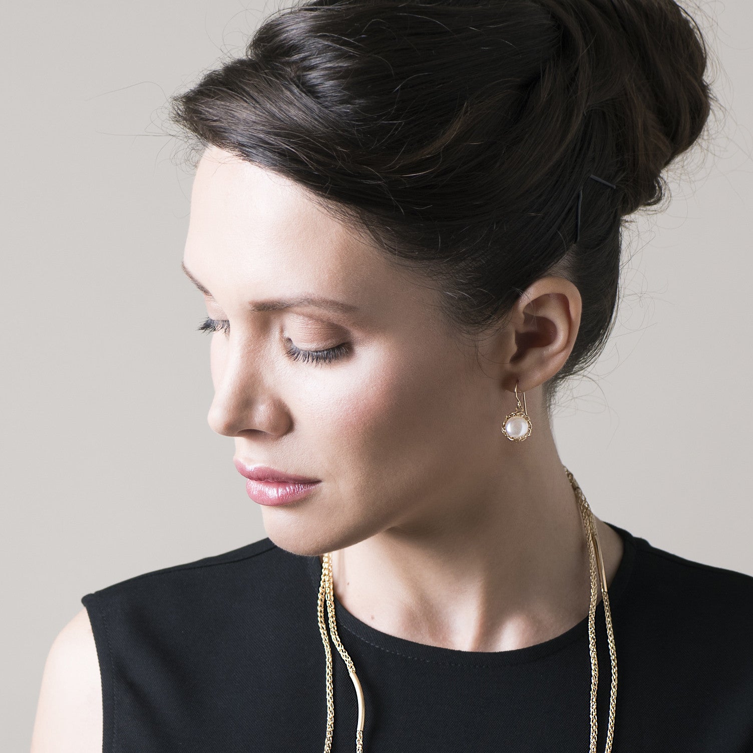 Large PEARL earrings - Drop pearl earrings - Yooladesign