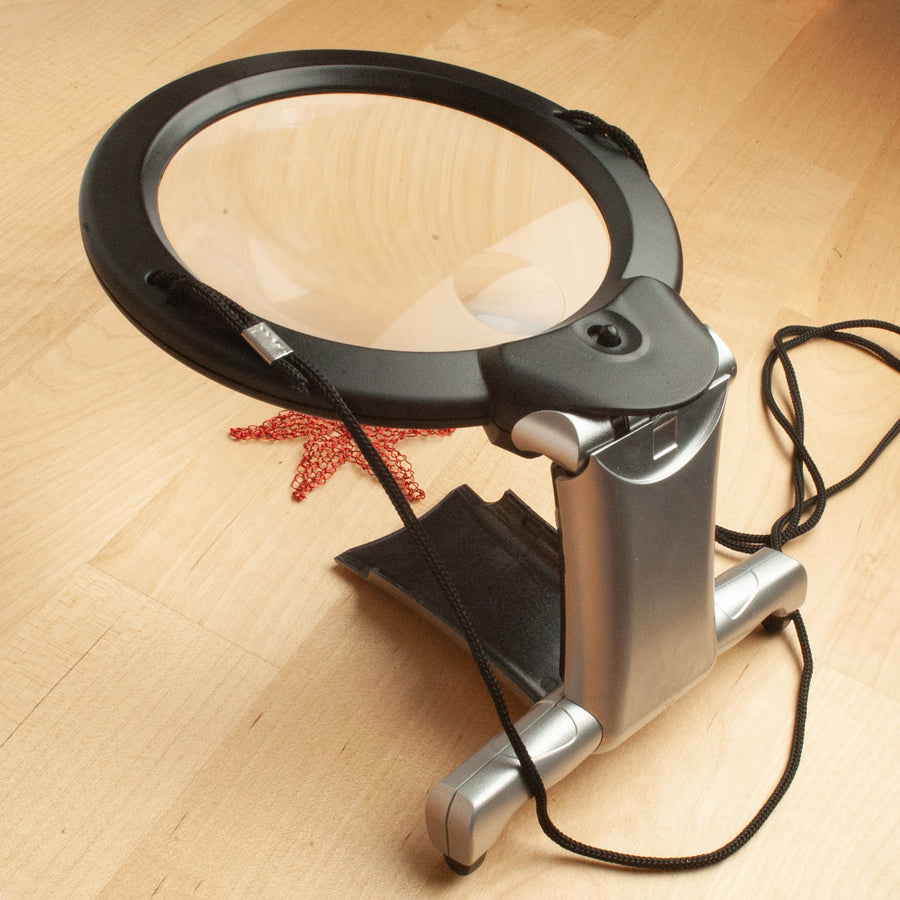 Neckwear magnifier - Yooladesign