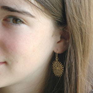 Rose Gold Daisy Earrings , Handmade Dangle Flower Earrings , Wire Crochet Earrings - Yooladesign