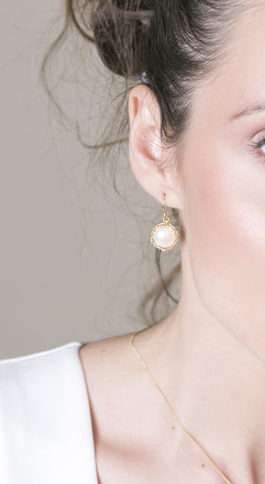 Large PEARL earrings - Drop pearl earrings - Yooladesign