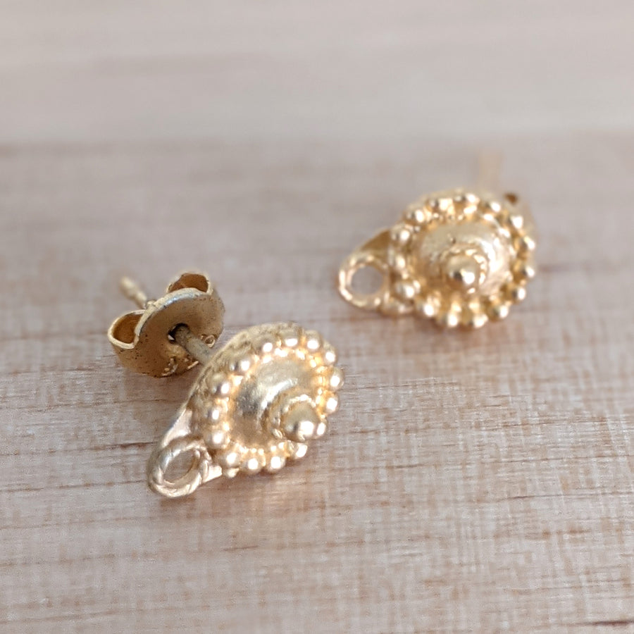 Gold plated post earrings holder - YoolaDesign