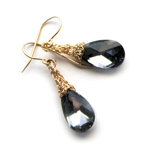 Wire crochet earrings - GRAY Crystal Earrings - Gold drop earrings - Yooladesign