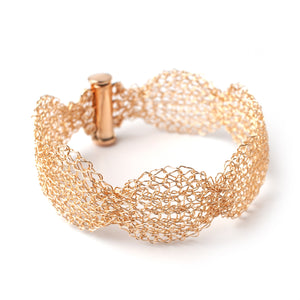 Wavy gold cuff bracelet - Yooladesign